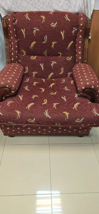 Conjunto de época: sofá y sillones