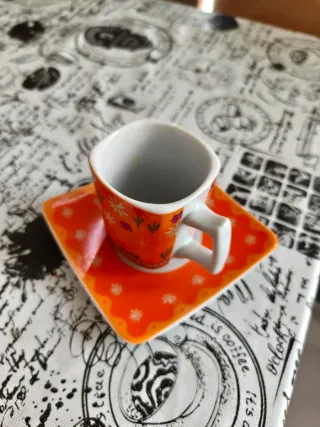 Juego 6 Tazas Espresso con Platos