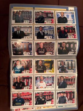 Álbum Topps Match Attax Extra 2023/24 Completo