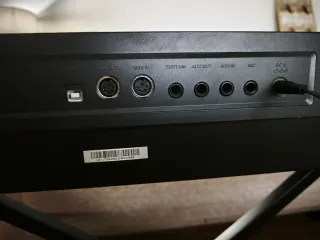 Thomann SP-5600 Teclado Digital