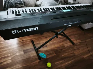 Thomann SP-5600 Teclado Digital