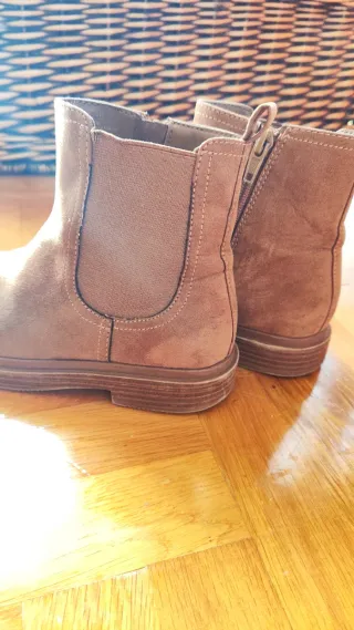 Lote 2 Botas Niña Talla 33