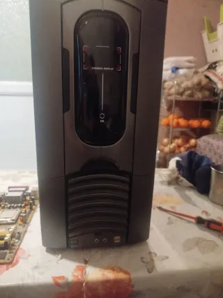 Componentes PC: Placa Base, Fuente, RAM, torre