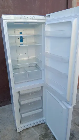Nevera INDESIT con garantía