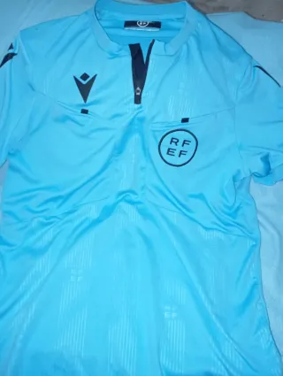 Camiseta árbitro Macron azul