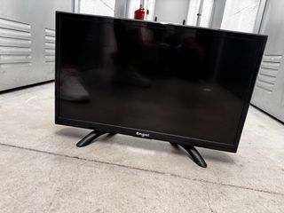 TV Engel Negra con HDMI
