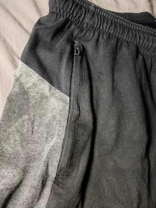 Pantalones cortos Adidas chándal