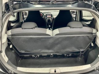 Toyota Aygo 1.0 70 x-play