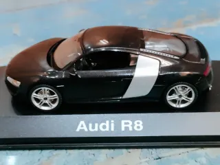Maqueta Schuco Audi R8 Negro 1/43