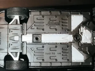 Maqueta Schuco Audi R8 Negro 1/43