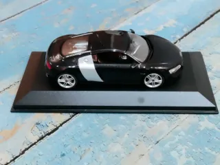 Maqueta Schuco Audi R8 Negro 1/43