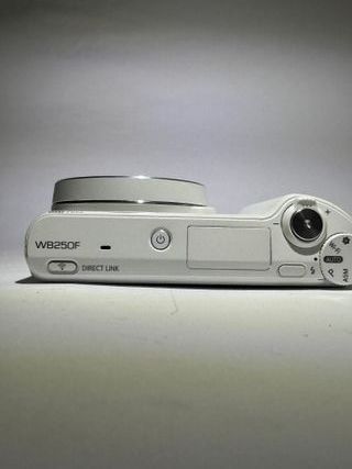 Samsung WB250F Fotocamera Digitale 14MP Touch