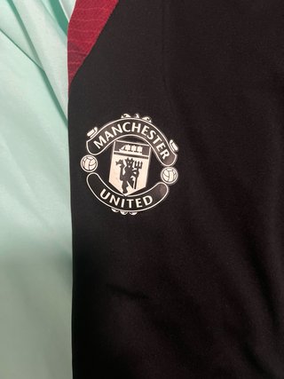 Pantalón Manchester United Adidas Negro Rojo