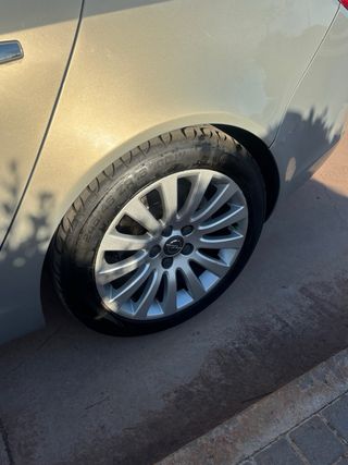 Opel Insignia 2010