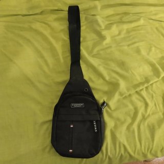 Bolso bandolera Lacoste negro