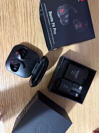 Auriculares Beats Studio Pro Negros