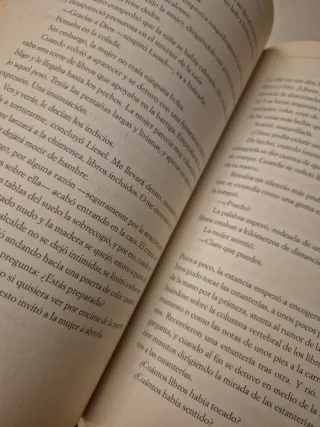 La ladrona de libros (Narrativa) (Spanish Edition)