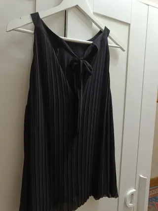 Top Massimo Dutti Negro Plisado