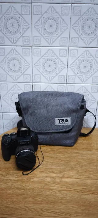 Fotocamera digitale Fujifilm FinePix HS20EXR