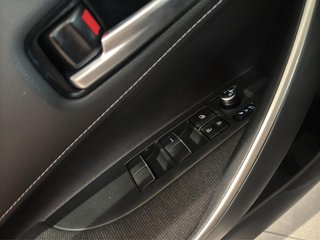 TOYOTA COROLLA TOURING SPORTS 1.8 HYBRID ACTIVE PLUS E-CVT 140 5P