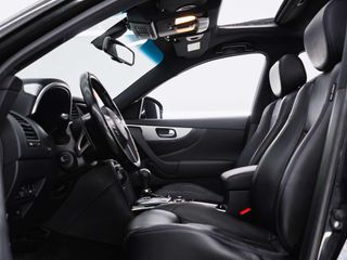 Infiniti QX70 QX70d 3.0 V6 GT Premium