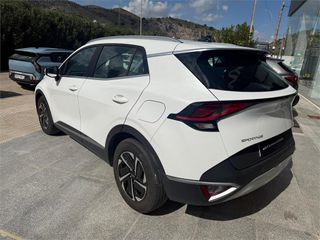 KIA Sportage 1.6 T-GDi MHEV 118kW (160CV) Drive 17