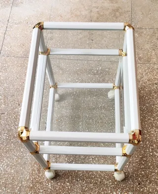 Mesa auxiliar cristal y metal con ruedas