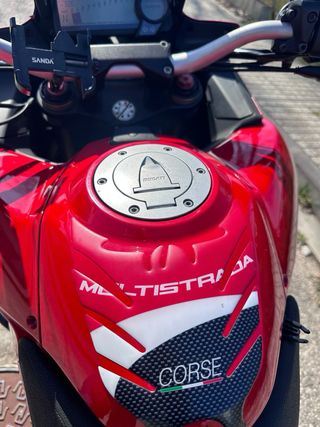 Ducati Multistrada 1200 ABS Roja