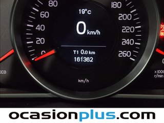 Volvo V40 T2 Momentum 90 kW (122 CV)
