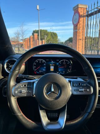 Mercedes-Benz Clase A 2021 180d