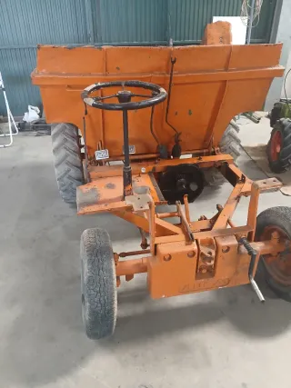 Dumper Naranja