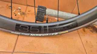 Ruedas Carbono Tubular Disco 35mm Speedsix