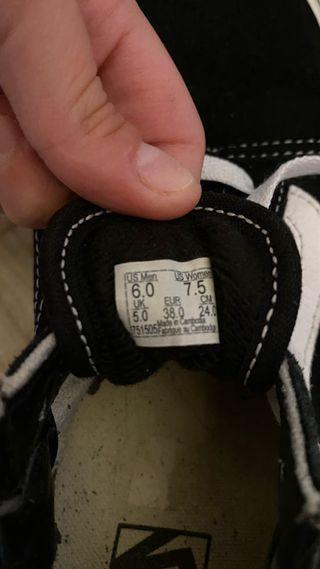 Vans Old Skool Negras y Blancas