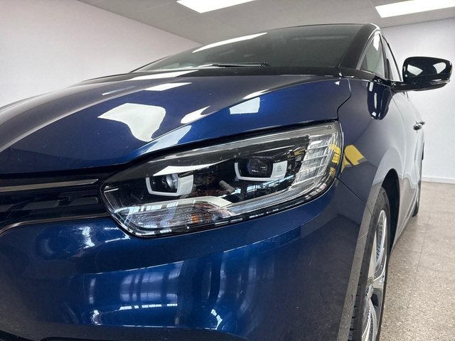 RENAULT Grand Scénic Grand Scénic Grand Scénic 1.3 TCe GPF S&S Zen 103kW