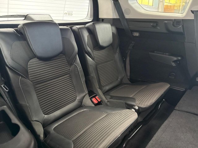 RENAULT Grand Scénic Grand Scénic Grand Scénic 1.3 TCe GPF S&S Zen 103kW