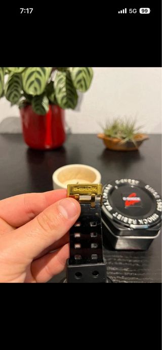 G-Shock GA-110 Negro/Dorado