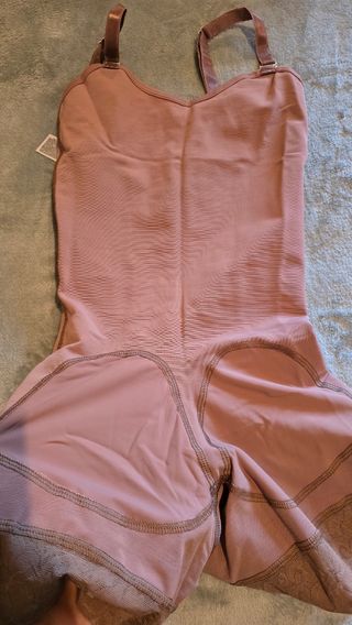 FAJA REDUCTORA Y MOLDEADORA