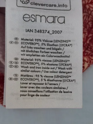 Blusa T S Estampada. Medidas en descripción