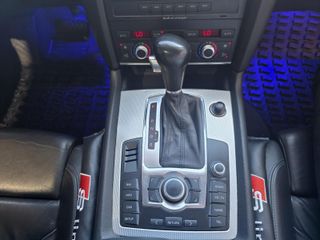 Audi Q7 4.2 FSI quattro tiptronic
