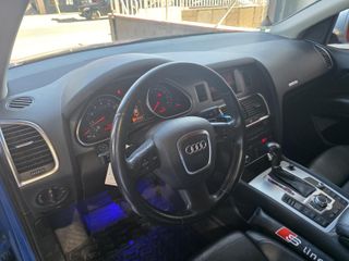 Audi Q7 4.2 FSI quattro tiptronic