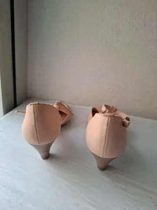 Sandalias Hispanitas tacón beige
