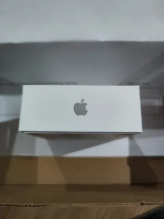 Airpods 4 Nuevos y Precintados