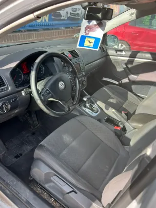 Volkswagen Golf 2006