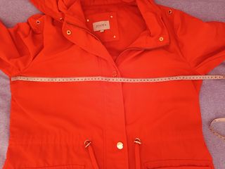 Chaqueta tipo parka ligera, Zendra, talla 44, roja
