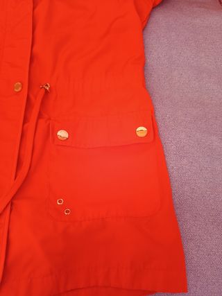 Chaqueta tipo parka ligera, Zendra, talla 44, roja