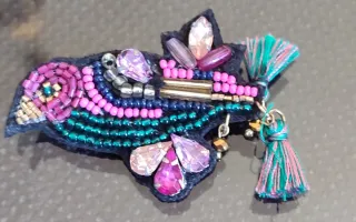 Lote 3 broches dorados y morados