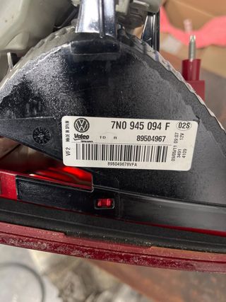 Piloto sharan interior derecho (tapa maletero)