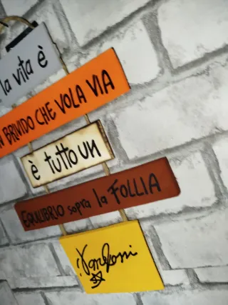 Targhetta in legno Vasco Rossi La vita è