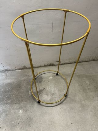 Conjunto de percheros y burros para momtar tienda