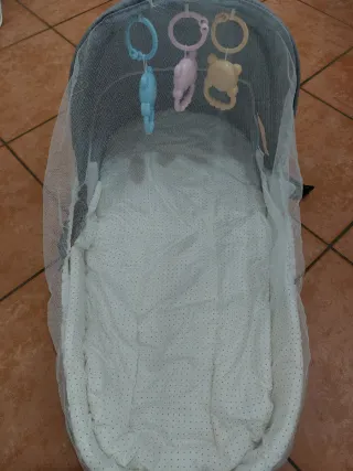 Culla da viaggio con giochi